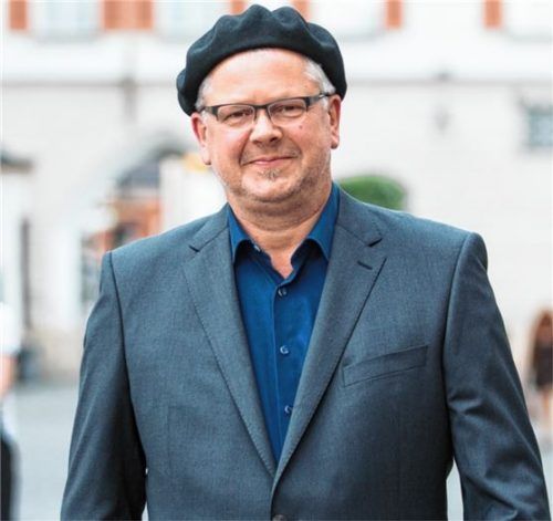 Klimapolitik zur Chefsache machen: Franz Opperer gibt seine Kandidatur um das Oberbürgermeisteramt in Rosenheim bekannt. Foto re
