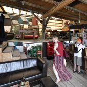 Ein Wagendorf trotzt der Millionenstadt