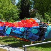 Tüten-Tipi, PET-Monster und Gießkannenoktopus – Schüler stellen in Städtischer Galerie Rosenheim aus