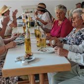 Stadtkirche feiert den Sommer – Besichtigung des Bibelgartens und der Orgel