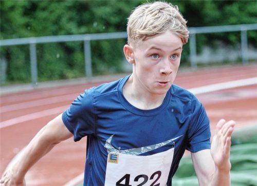 Constantin Hampel vom VfL Waldkraiburg wurde oberbayerischer Vizemeister im Blockmehrkampf Lauf der Jugend M12. Foto  Stuffer