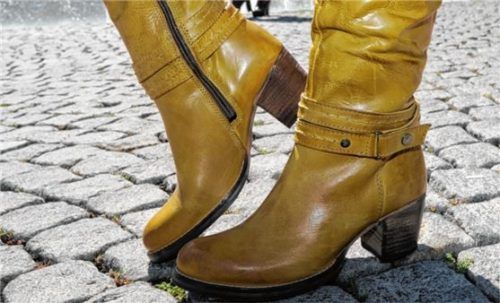 Cowboystiefel von Timezone aus einer älteren Kollektion von 2012/2013. Damals bestand das Unternehmen seit gut zehn Jahren, hatte sich am Markt etabliert. Foto dpa
