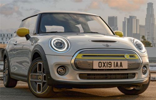 Der Mini Cooper SE: Ende des Jahres soll in Oxford die Produktion des vollelektrischen Mini anlaufen. Foto ampnet/BMW