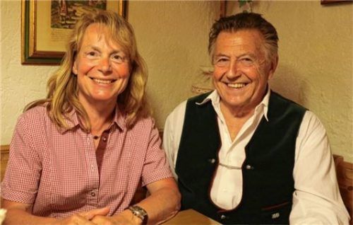 Der neue Vorsitzende des Freundeskreises Müllner Peter von Sachrang, Dieter Höpfner, und seine Stellvertreterin Dr. Brigitte Baretzky.Fotos Rehberg