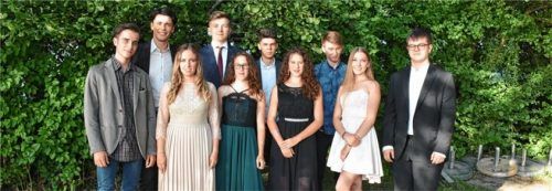 Die erfolgreichen Montessori-Fachabiturienten. Foto re