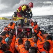 Seenotrettung: Pro und kontra