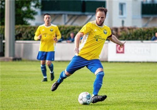 Kapitän Hannes Ganghofer ist gegen Erlbach wieder in der Startelf. Foto  Eschenfelder