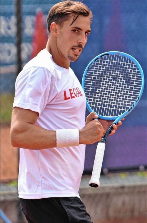 Lukas Jastraunig spielt seine 13. Saison beim TSV 1860 Rosenheim.Fotos Ziegler
