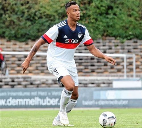 Neu in Ampfing: Der Ex-Traunsteiner Jonas Frisch.Foto Zucker