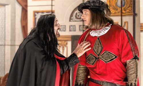 Ritter Wendelin gerät unter den verhängnisvollen Einfluss von Walluf. Fotos Osterauer