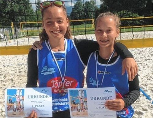 Souverän die bayerische Meisterschaft geholt: Anni Heßler (links) und Lana Anspach.