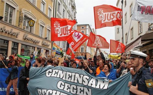 Erneut Protest geplant: Auch am Samstag will das Bündnis „Rosenheim nazifrei – Gemeinsam gegen rechte Hetze“ auf die Straße gehen und gegen den Auftritt von Michael Stürzenberger am Nepomuk-Brunnen protestieren.Foto Sönnmetz