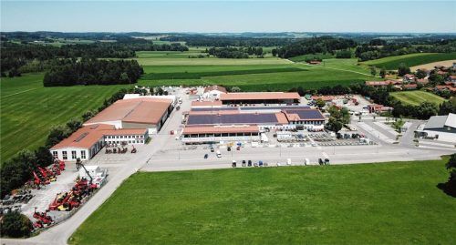 2100 Mitarbeiter umfasst die Eder GmbH mit Sitz in Tuntenhausen. Zahlreiche Erweiterungen stehen an. Fotos re