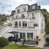 Luxus-Villa mit elf Zimmern