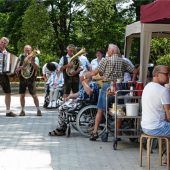 Sommerfest im Adalbert-Stifter-Seniorenheim