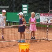 Tennis-Nachwuchs schlägt auf