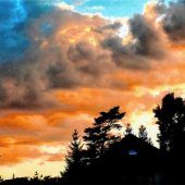 Naturschauspiel über Waldkraiburg