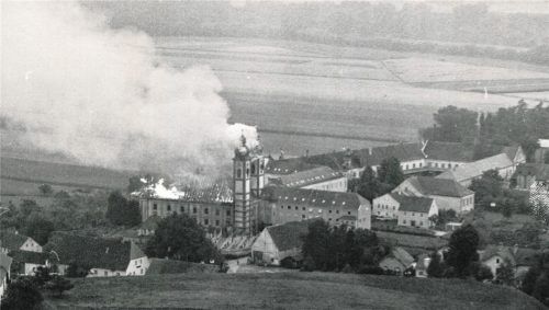 Am 7. August 1969 brach das Feuer aus, wie auf dieser Aufnahme zu sehen ist. Foto gassner