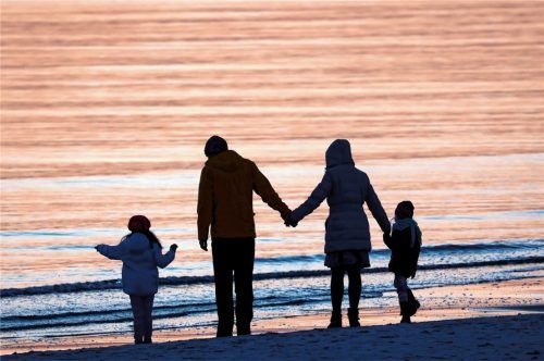 Damit sich einkommensschwache Familien auch einen Urlaub leisten können, gibt es unter speziellen Zuschussregelungen, Fördergelder in speziellen Domizilen. Foto Dpa