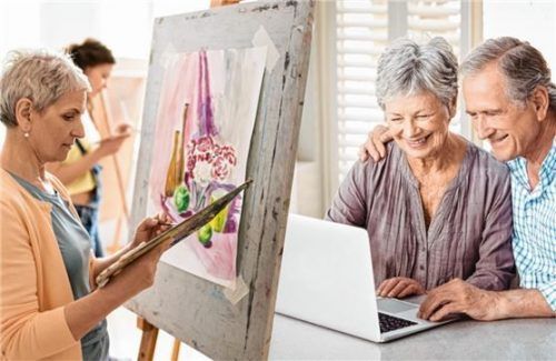 Der eigenen Kreativität freien Lauf lassen oder auch fit werden an Laptop oder Smartphone – all das gelingt Teilnehmern der neuen Schulungen aus der Reihe OVB Wissen.