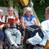 Sangesfreude pur im Waldkraiburger Stadtpark