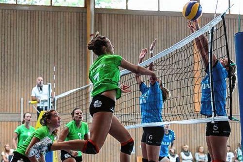Packende Volleyball-Szenen gibt es in Eiselfing künftig nur noch in der Bezirksliga. Foto Kreiling