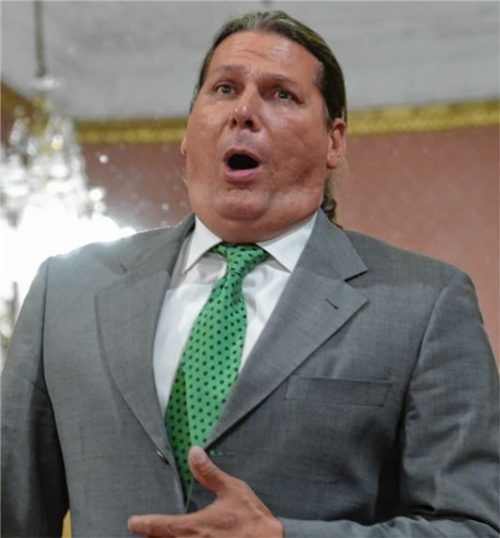 Schier unerschöpfliche Stimmkraft bewies Tenor Markus Herzog. Fotos Janka