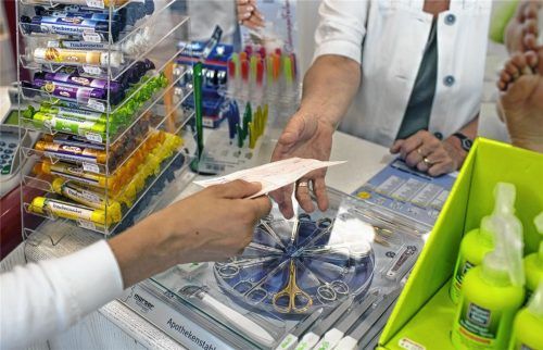 Weil sie mit gefälschten Rezepten Schlafmittel bekommen wollte, ist eine 60-jährige Frau aus der Region jetzt vor Gericht zu einer Geldstrafe verurteilt worden. Foto dpa