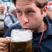 Die neue Farbenlehre am Gillamoos