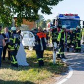 Mit Blechschaden ins Eheglück
