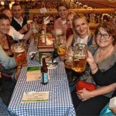 Bald kommen die Saurier