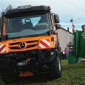 Fahrzeug für den Bauhof gesegnet