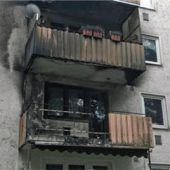 Erzgebirgsstraße: Balkon brennt