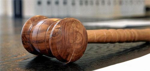 Das Amtsgericht Rosenheim hat mit seinem Urteil nun einen vorläufigen Schlusspunkt unter die Angelegenheit gesetzt. Foto dpa