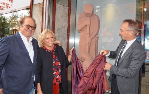 Willi und Susanne Engelmann bleiben zuversichtlich, dass es mit dem Tiny Haus doch noch was wird.Foto  Grundner