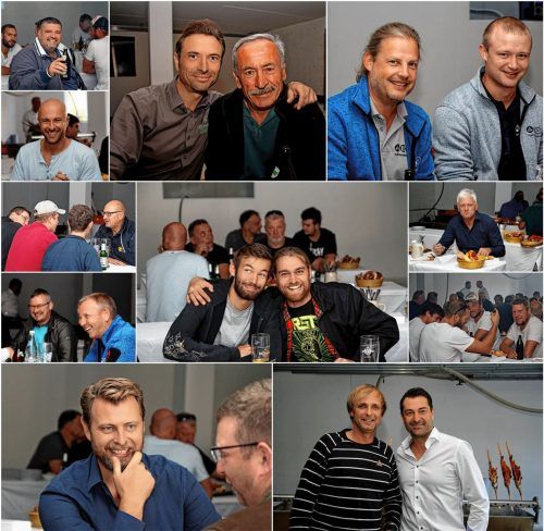 Die Bauherren des Bauvorhabens in Hampersberg in Gars am Inn dankten den regionalen Handwerksbetrieben und Planern mit einer zünftigen Brotzeit.