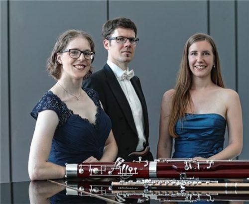 Drei Preisträger, ein Konzert: Melanie Bähr, Daniel Bäz und Kathrin Bäz-Lösch (von links) zeigen beim dritten Kammerkonzert im Carl-Orff-Saal ihre Fähigkeiten als erfolgreiche Musiker. Foto re