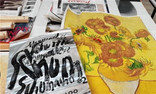 Ein Van Gogh für den kleinen Geldbeutel: Plakate wie diese gibt´s wieder beim Raritätenmarkt in der Städtischen Galerie Rosenheim. Foto re