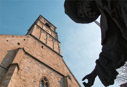 Eine Umgestaltung im Stil der Neugotik erfuhr die Wasserburger Stadtpfarrkirche Jakobus der Ältere Ende des 19. Jahrhunderts. Zum „Tag des offenen Denkmals“ können Besucher auch den Turm besichtigen. Foto Salzeder