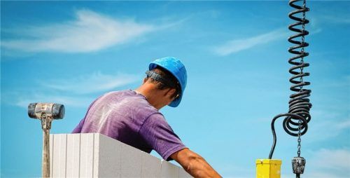 Im Landkreis Mühldorf gibt es noch 27 freie Ausbildungsplätze im Bau-Handwerk. Foto  IG Bau