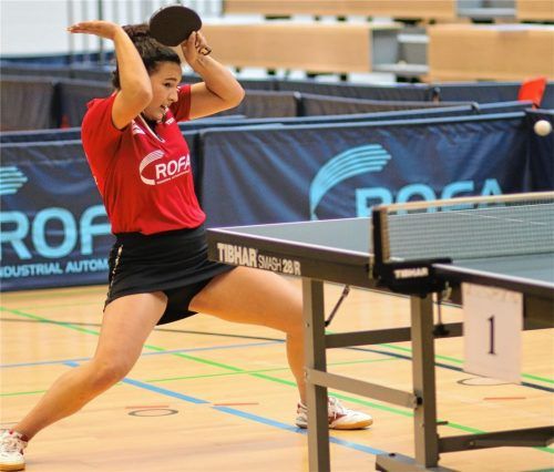 Kolbermoors Anastasia Bondareva bewies in ihrem Einzel Nervenstärke und holte – nachdem sie im Doppel schon erfolgreich war – den Punkt zum klaren 6:0-Heimsieg.Foto Erlich