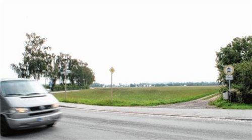 Nachverdichtung im Ortskern ist nicht möglich, ein neues Baugebiet an der Jettenbacher Straße soll Wohnraum schaffen. Foto  Lohmann