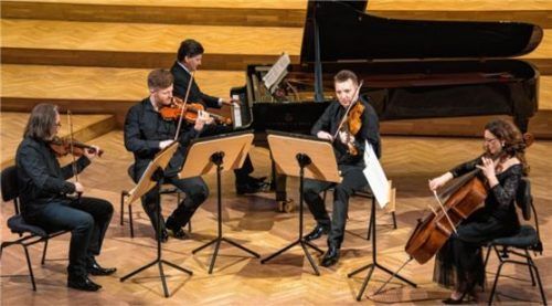 Pianist Christoph Soldan und die Schlesischen Kammersolisten gastieren am Sonntag, 22. September, um 18 Uhr im Haus der Kultur. Foto  Pianohaus KDH
