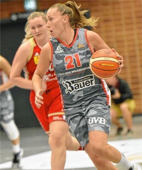 Svenja Brunckhorst und Wasserburgs Damen gelingt der Einzug in die nächste Pokal-Runde.Foto Hörndl