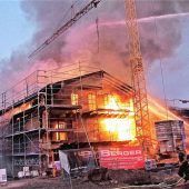 Millionenschaden durch verheerende Feuer
