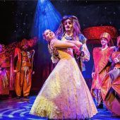 Die Liebe bricht den Fluch: „Die Schöne und das Biest“ als Familienmusical