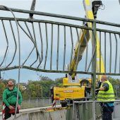 Nach acht Monaten: Innkanalbrücke kann endlich repariert werden