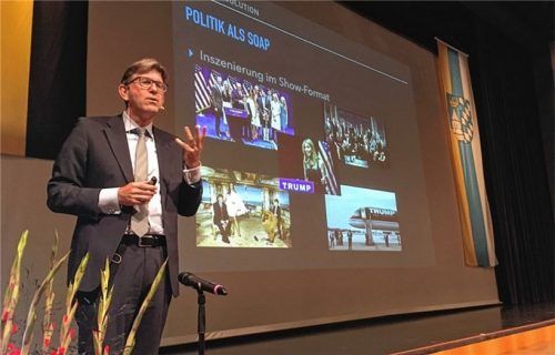 Festredner Dr. Wolfgang Weimer schilderte eindrucksvoll die Macht der Bilder in der Politik. Fotos  maier