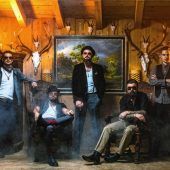 Rockige Gipsy-Partyim Ballhaus