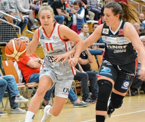 Sophie Perner (links) setzt sich hier energisch durch.Foto Hörndl